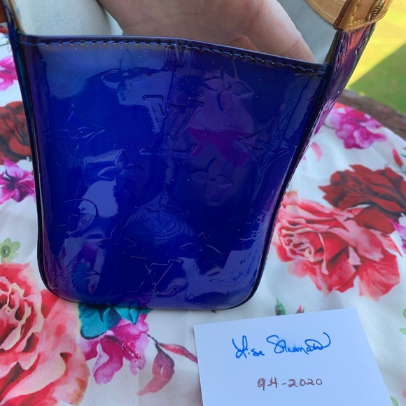 ******SOLD****AUTHENTIC LV Monogram Vernis Roxbury - Picture 2 of 12